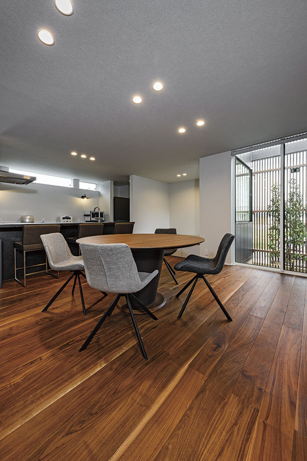 アールギャラリー(アールプランナー) 【平屋/3000万円台/30坪台/3LDK/間取り図】2つの庭を持つ、非日常の平屋。隠れ家的レストランの佇まいの建築実例画像5