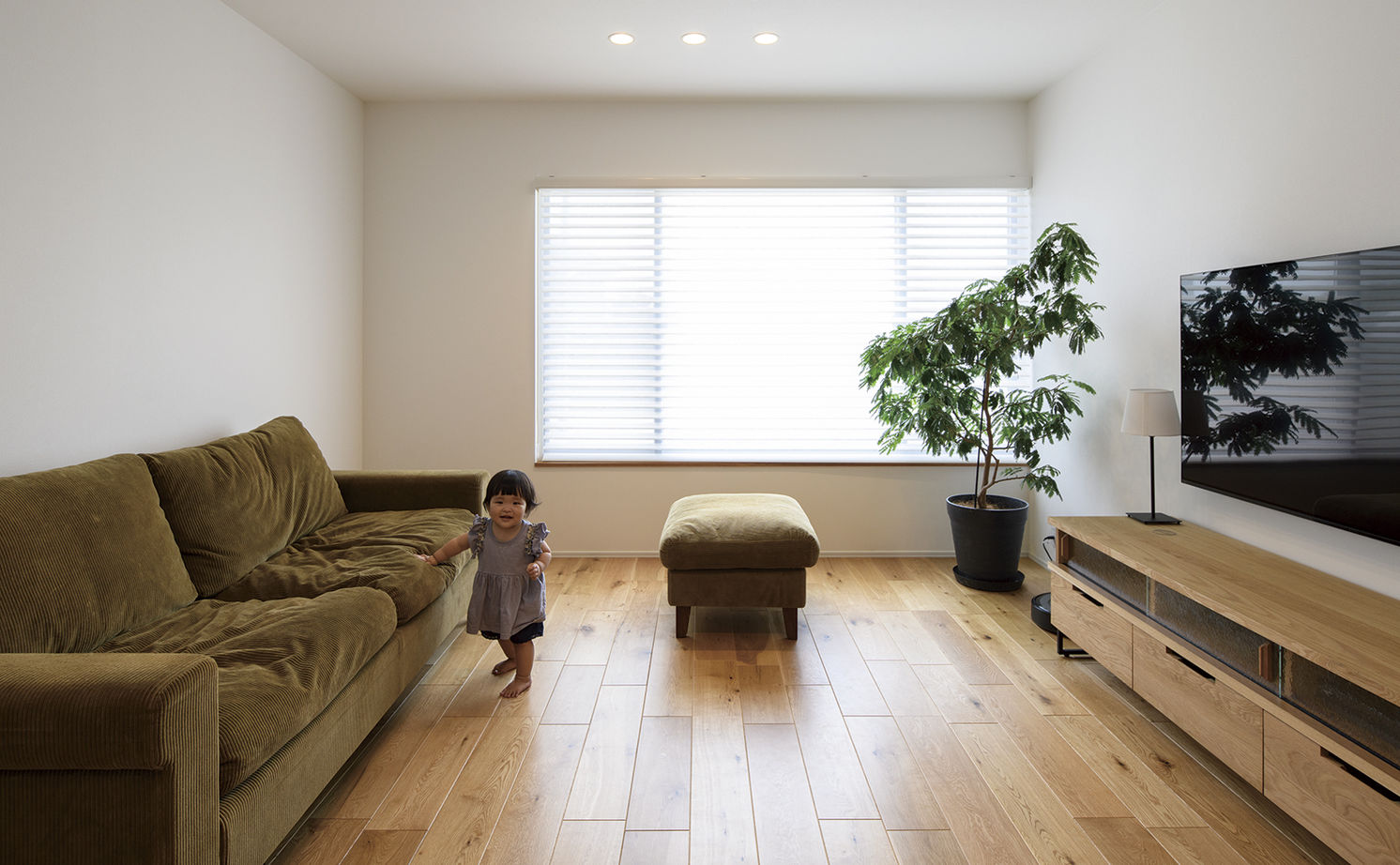 アールギャラリー(アールプランナー) 【2000万円台/30坪台/3LDK/インダストリアル/間取り図】家具や窓の配置…モノ選びと素材使いで魅せる家の建築実例画像2