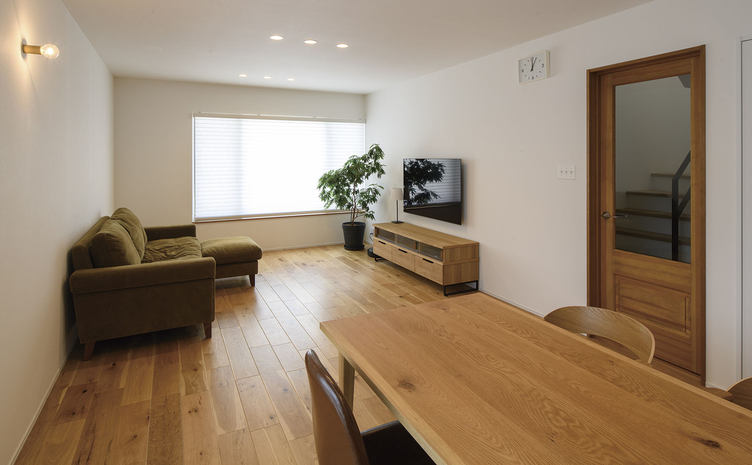 アールギャラリー(アールプランナー) 【2000万円台/30坪台/3LDK/インダストリアル/間取り図】家具や窓の配置…モノ選びと素材使いで魅せる家の建築実例画像6