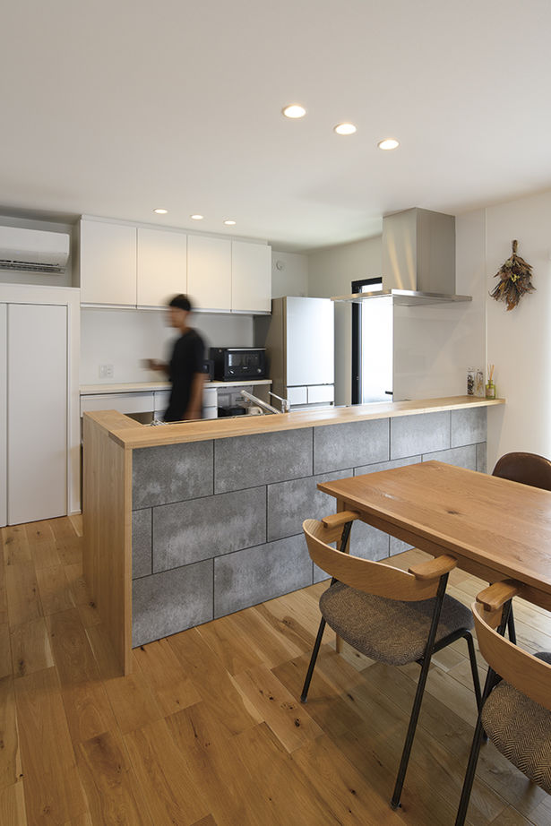 アールギャラリー(アールプランナー) 【2000万円台/30坪台/3LDK/インダストリアル/間取り図】家具や窓の配置…モノ選びと素材使いで魅せる家の建築実例画像11