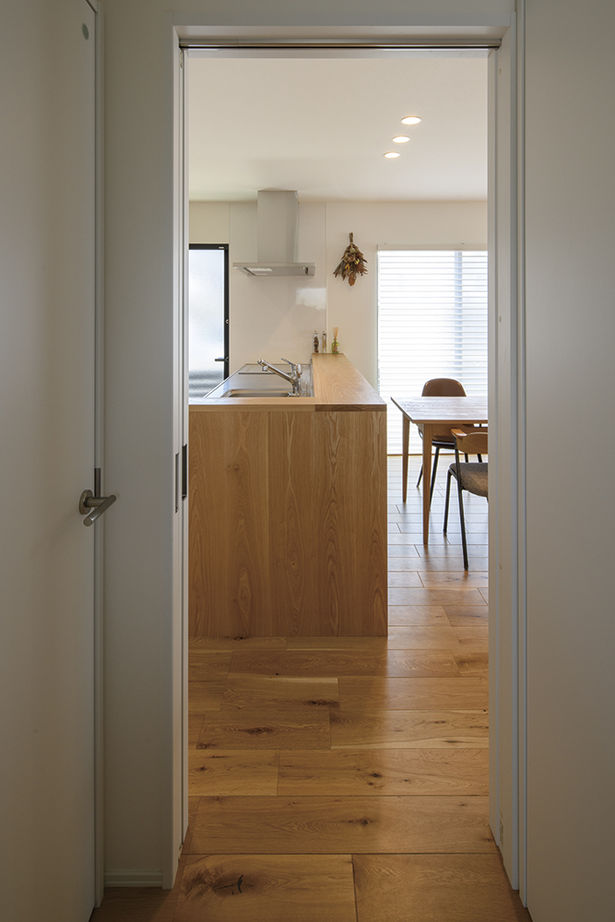 アールギャラリー(アールプランナー) 【2000万円台/30坪台/3LDK/インダストリアル/間取り図】家具や窓の配置…モノ選びと素材使いで魅せる家の建築実例画像12