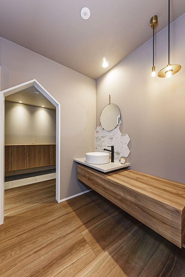 アールギャラリー(アールプランナー) 【2000万円台/30坪台/間取り有】モダンクラシックな塗り壁の外観。吹抜けとのギャップを楽しむ家の建築実例画像13