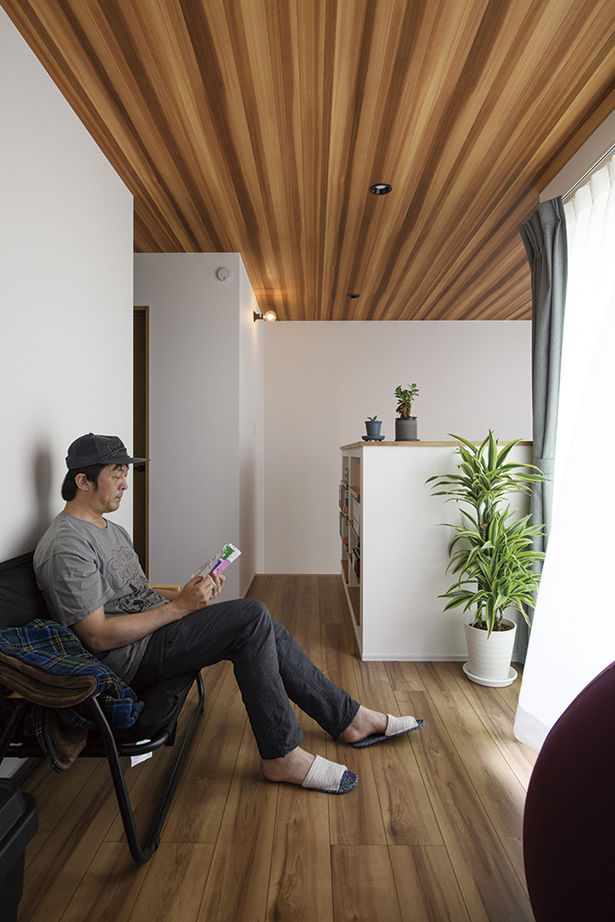 アールギャラリー(アールプランナー) 【2000万円台/36坪台/間取有】立地に左右されない、中庭のあるコートプラン。吹抜けが陽だまりを生み出す家の建築実例画像13