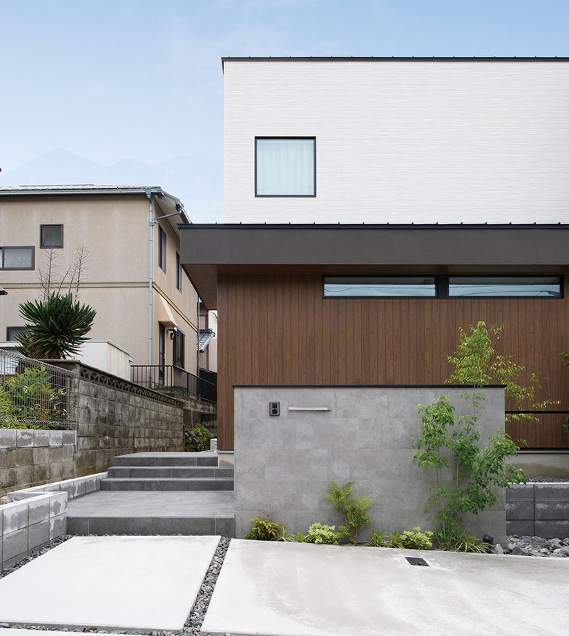 アールギャラリー(アールプランナー) 【2000万円台/36坪台/間取有】立地に左右されない、中庭のあるコートプラン。吹抜けが陽だまりを生み出す家の建築実例画像19