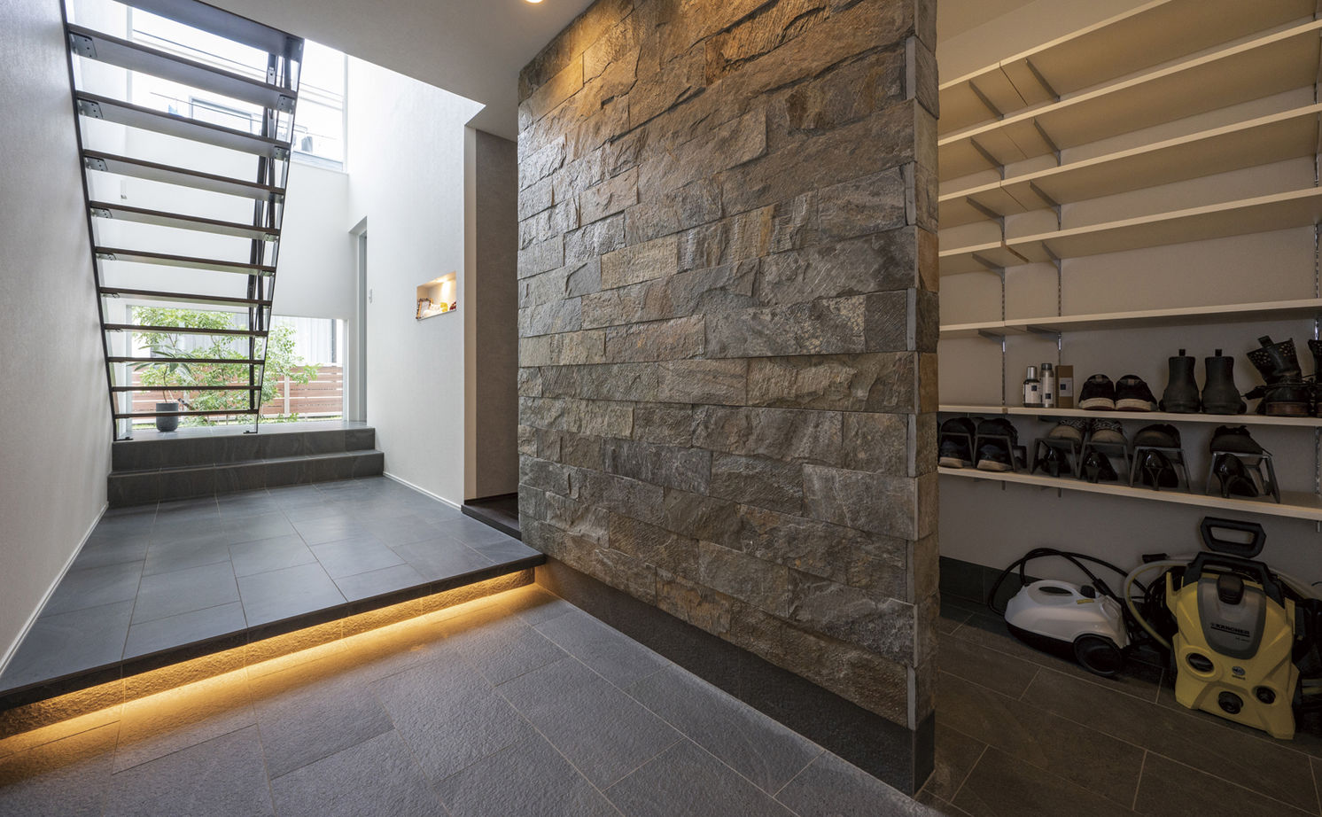 アールギャラリー(アールプランナー) 【2000万円台/37坪台/間取り有】カーテンいらずのリゾート空間。自然とともに暮らす、2階LDKの建築実例画像8