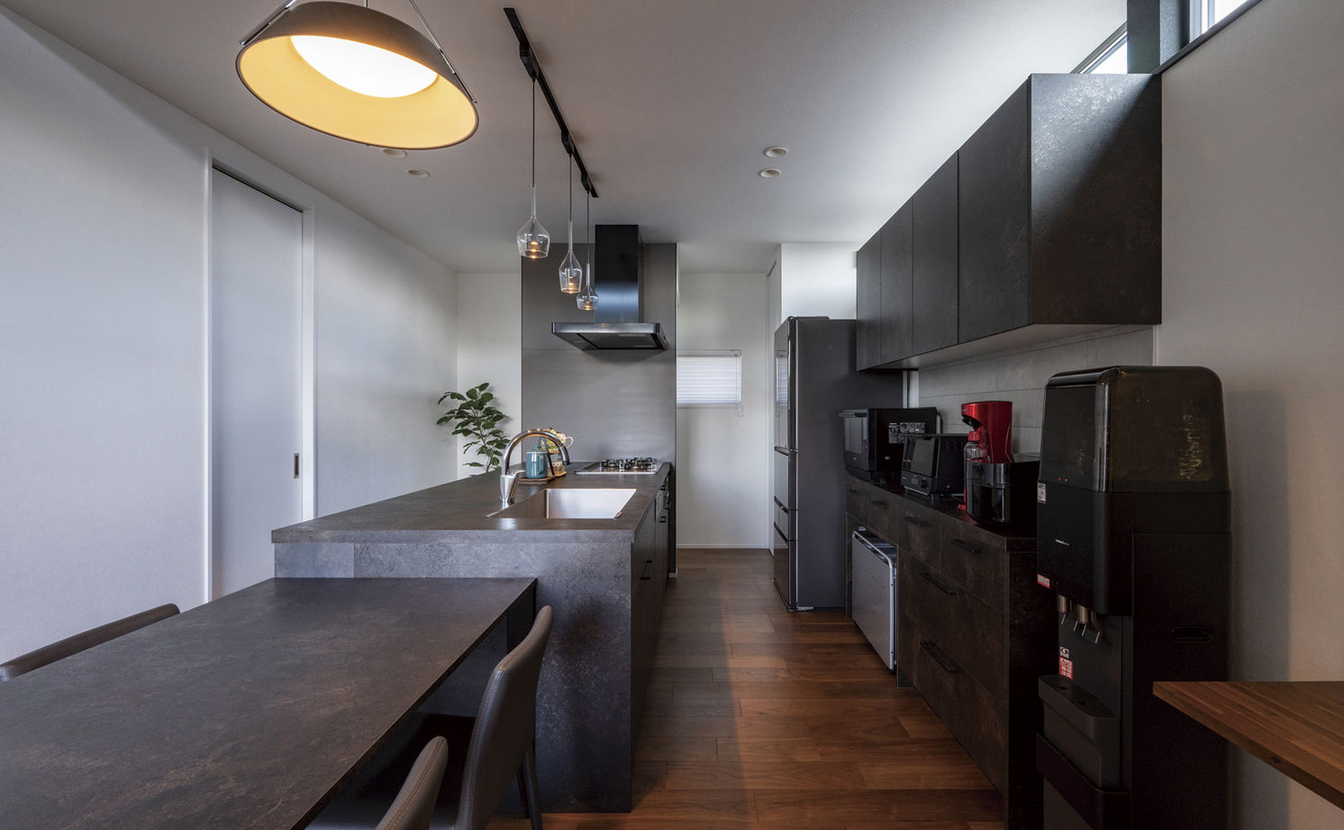 アールギャラリー(アールプランナー) 【2000万円台/37坪台/間取り有】カーテンいらずのリゾート空間。自然とともに暮らす、2階LDKの建築実例画像16