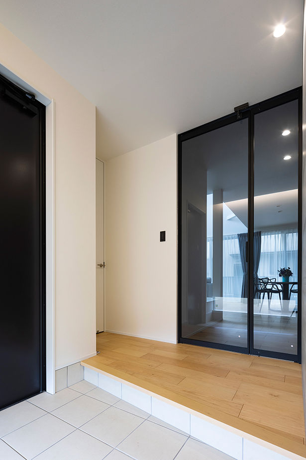 アールギャラリー(アールプランナー) 【平屋/3000万円台/30坪台/3LDK/間取り図】明るい空の景色が日常になる。天井高5ｍ超の吹抜けを叶えた平屋の建築実例画像14