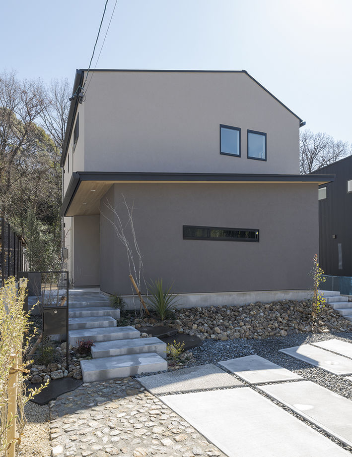 アールギャラリー(アールプランナー) 【2000万円台/35坪台/間取り有】2つのワークスペース＆森カフェのある家。オンもオフも充実する、素敵空間の建築実例画像3