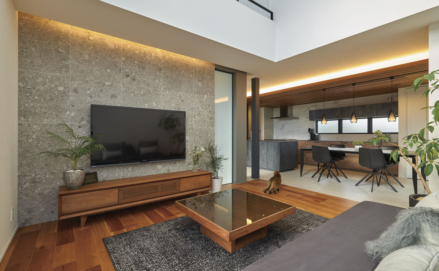 アールギャラリー(アールプランナー) 【ハイグレード/50坪台/間取り図】屋外にも、屋内にも“非日常”を。ビルトインガレージと中庭を楽しむ家の建築実例画像10