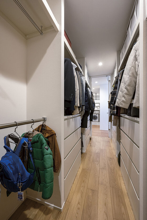 アールギャラリー(アールプランナー) 【平屋/二世帯住宅/40坪台/4LDK/間取り図】賑やかに集い、穏やかに暮らす。親子二世代が寄り添う平屋建ての建築実例画像11