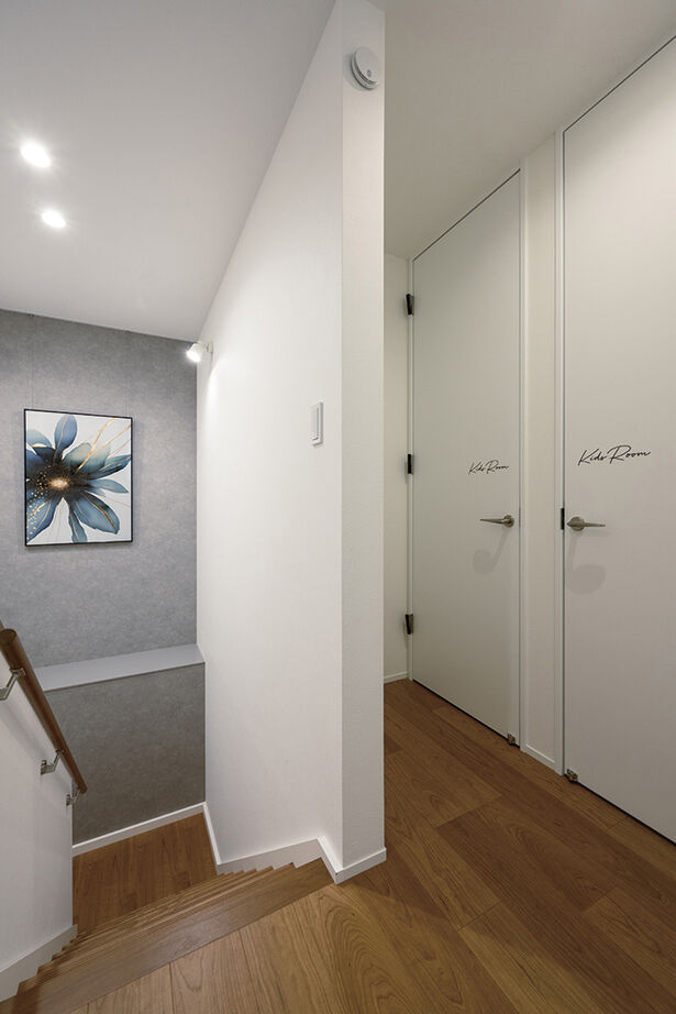 アールギャラリー(アールプランナー) 【二世帯住宅/60坪台/間取り図】家族だけが眺められる中庭のある暮らし。コの字型で造るリゾートな家の建築実例画像15