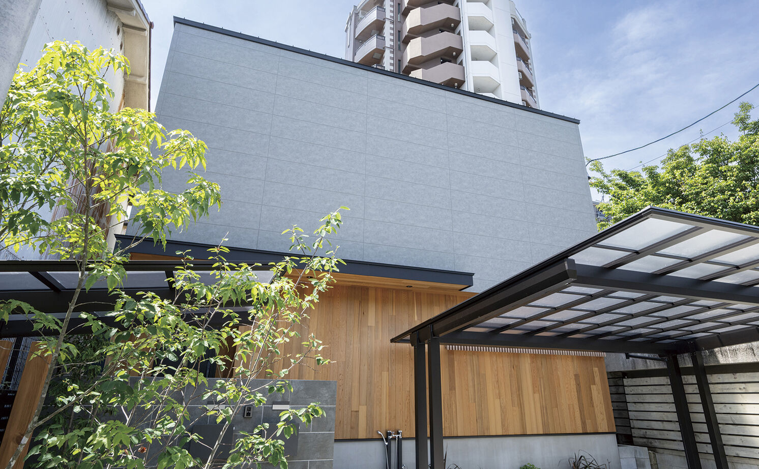 アールギャラリー(アールプランナー) 【二世帯住宅/60坪台/間取り図】家族だけが眺められる中庭のある暮らし。コの字型で造るリゾートな家の建築実例画像20