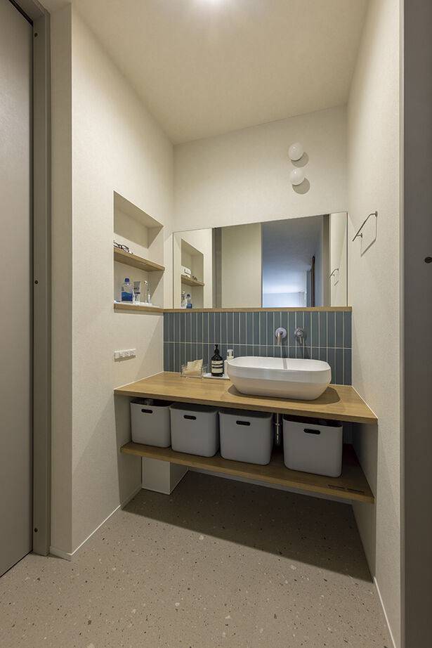 アールギャラリー(アールプランナー) 【2000万円台/32坪台/間取り有】旅先での寛ぎを、我が家に。造作建具で磨く、和モダン空間の建築実例画像12