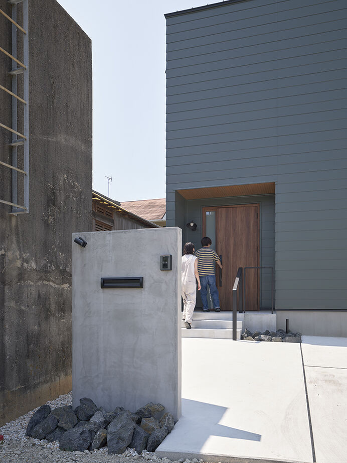 アールギャラリー(アールプランナー) 【2000万円台/31坪台/間取り有】木の温もりでできたクラシックモダンの2階LDK。飾りを楽しむ、器のような家の建築実例画像20