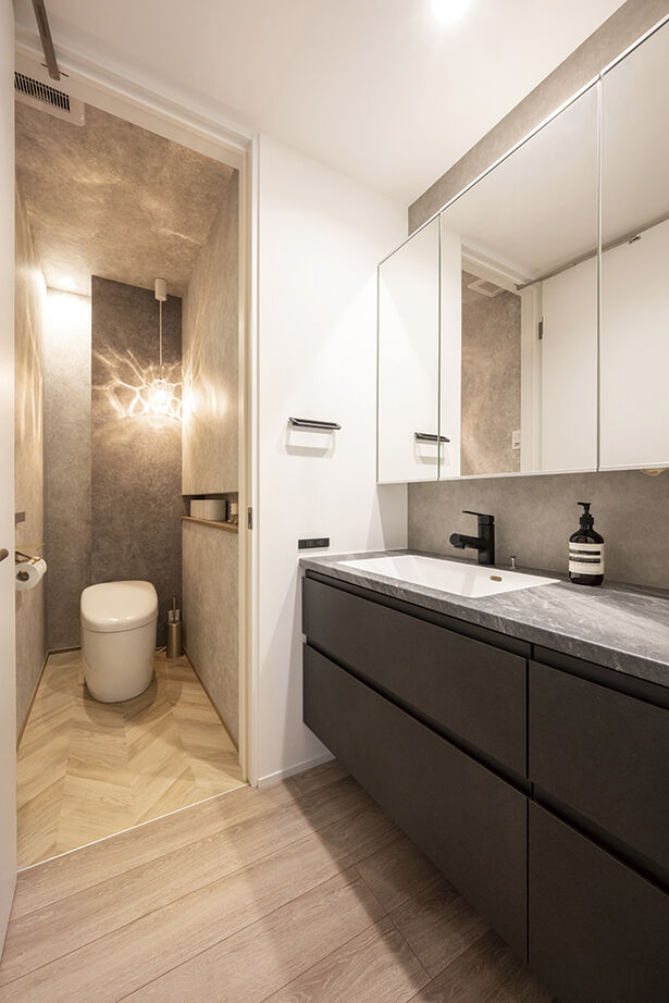 アールギャラリー(アールプランナー) 【3000万円台/40坪台/間取り図】5ｍ超の吹抜けリビング×回遊動線。非日常と日常が交差する家の建築実例画像16