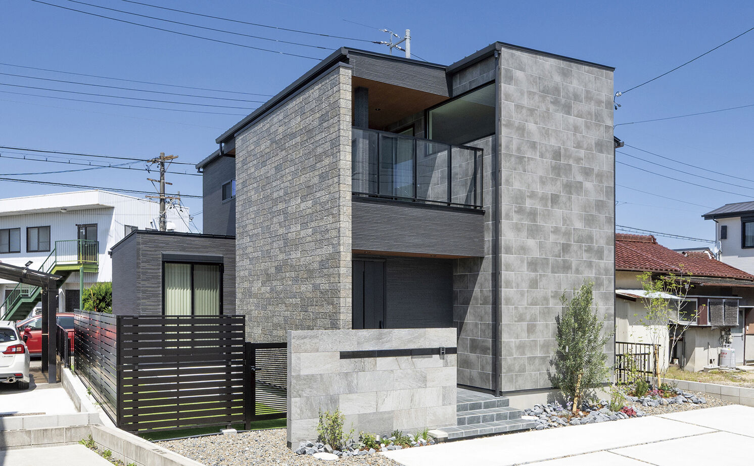 アールギャラリー(アールプランナー) 【3000万円台/40坪台/間取り図】5ｍ超の吹抜けリビング×回遊動線。非日常と日常が交差する家の建築実例画像20