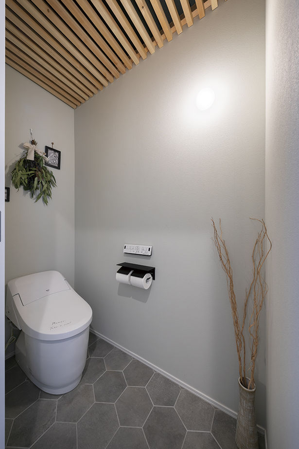 アールギャラリー(アールプランナー) 【4000万円台/2階建て/ビルトインガレージ/中庭/コの字型/間取り図】吹抜け土間＆リビングで遊び心を育む家の建築実例画像18