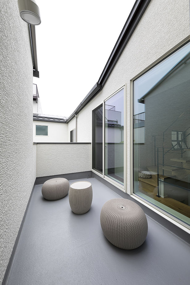 アールギャラリー(アールプランナー) 【4000万円台/2階建て/ビルトインガレージ/中庭/コの字型/間取り図】吹抜け土間＆リビングで遊び心を育む家の建築実例画像19