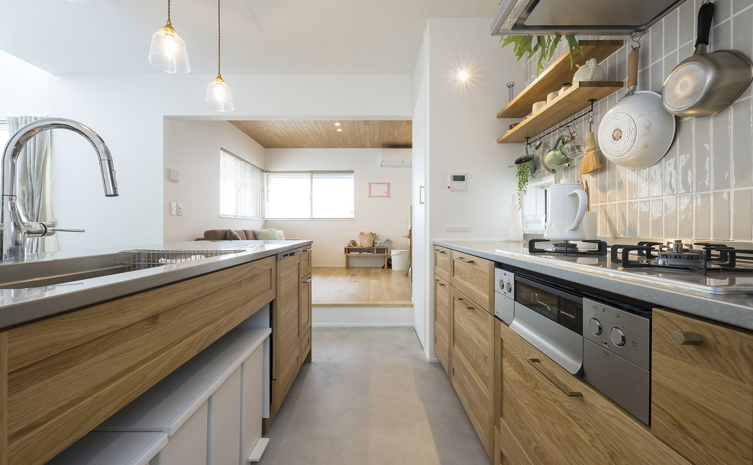 アールギャラリー(アールプランナー) 【2000万円台/28坪台/間取り有/Fの家】土間キッチンを現代風にアレンジ。日本家屋の伝統美が融合する家の建築実例画像9