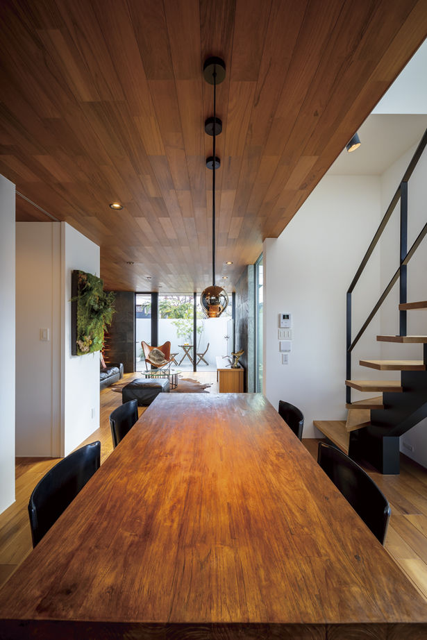 アールギャラリー(アールプランナー) 【2000万円台/20坪台/2階建て/間取り図】29坪台で叶える旅先のような非日常。外空間とのつながりを楽しむ家の建築実例画像10