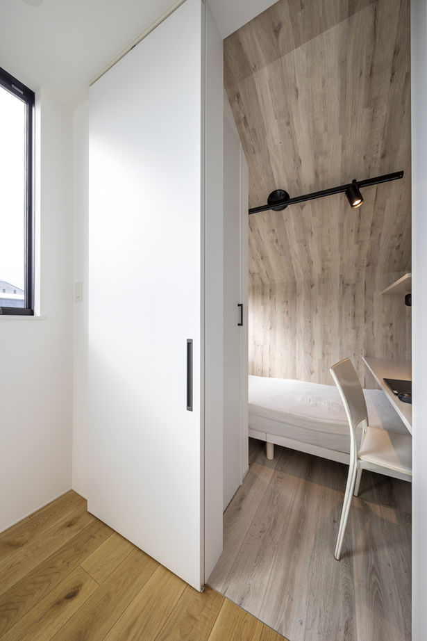 アールギャラリー(アールプランナー) 【2000万円台/20坪台/2階建て/間取り図】29坪台で叶える旅先のような非日常。外空間とのつながりを楽しむ家の建築実例画像20