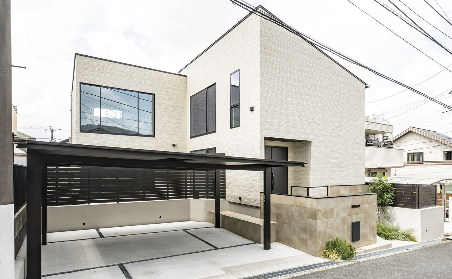 アールギャラリー(アールプランナー) 【3000万円台/47坪台/間取り図】5ｍ超の吹抜けリビング×家事ラク動線。ホテルライクと実用性の両立空間の建築実例画像20