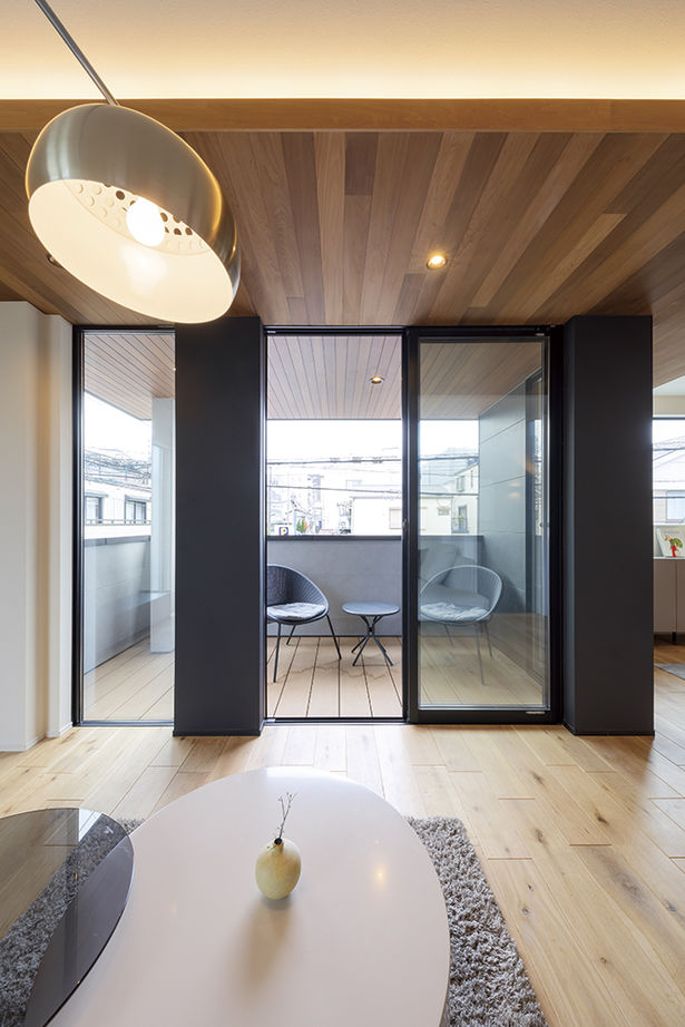 アールギャラリー(アールプランナー) 【3000万円台/3階建て/間取り図】20坪台でリゾートホテルのような寛ぎを。家族時間を謳歌する、3階建ての建築実例画像4