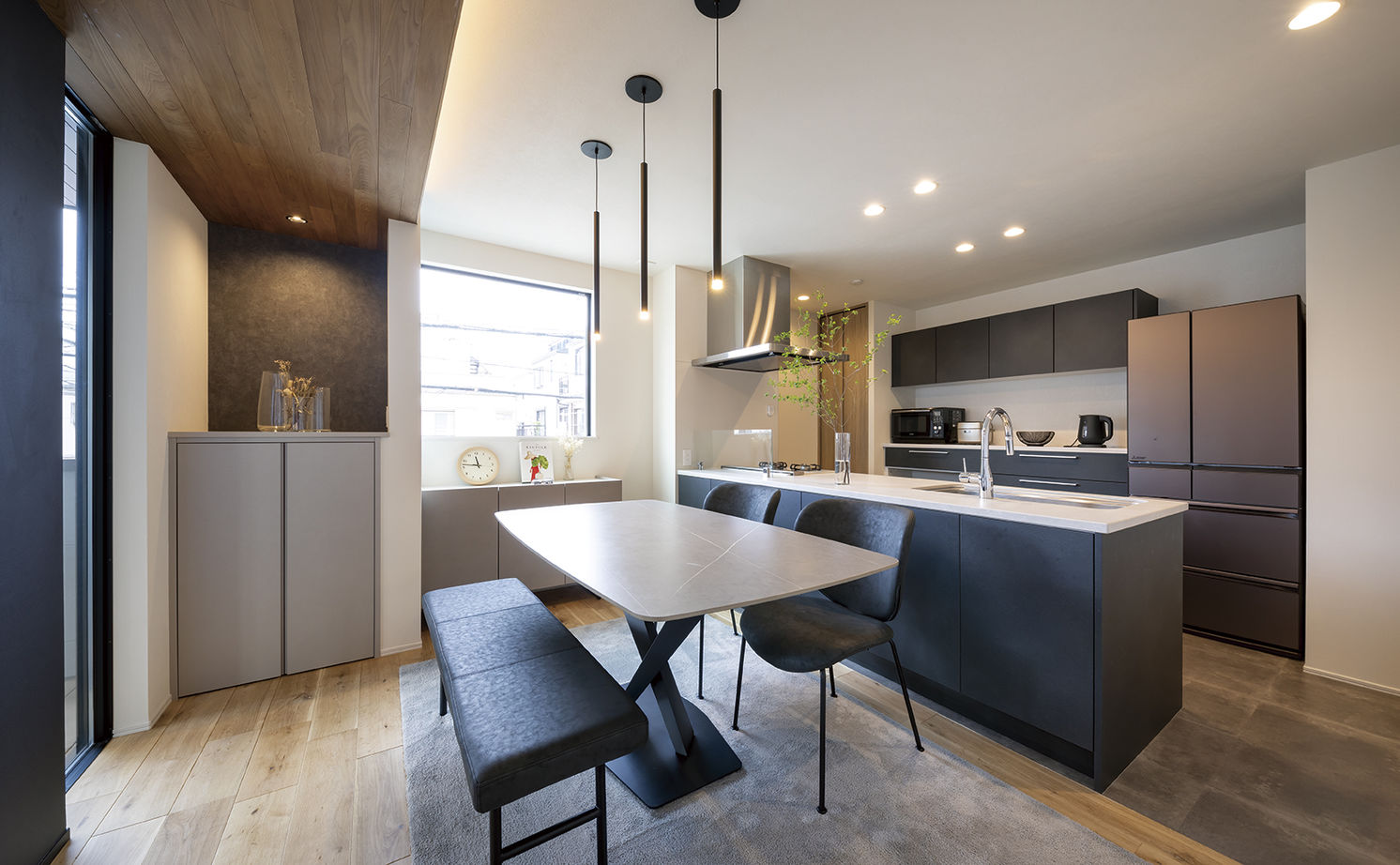 アールギャラリー(アールプランナー) 【3000万円台/3階建て/間取り図】20坪台でリゾートホテルのような寛ぎを。家族時間を謳歌する、3階建ての建築実例画像8