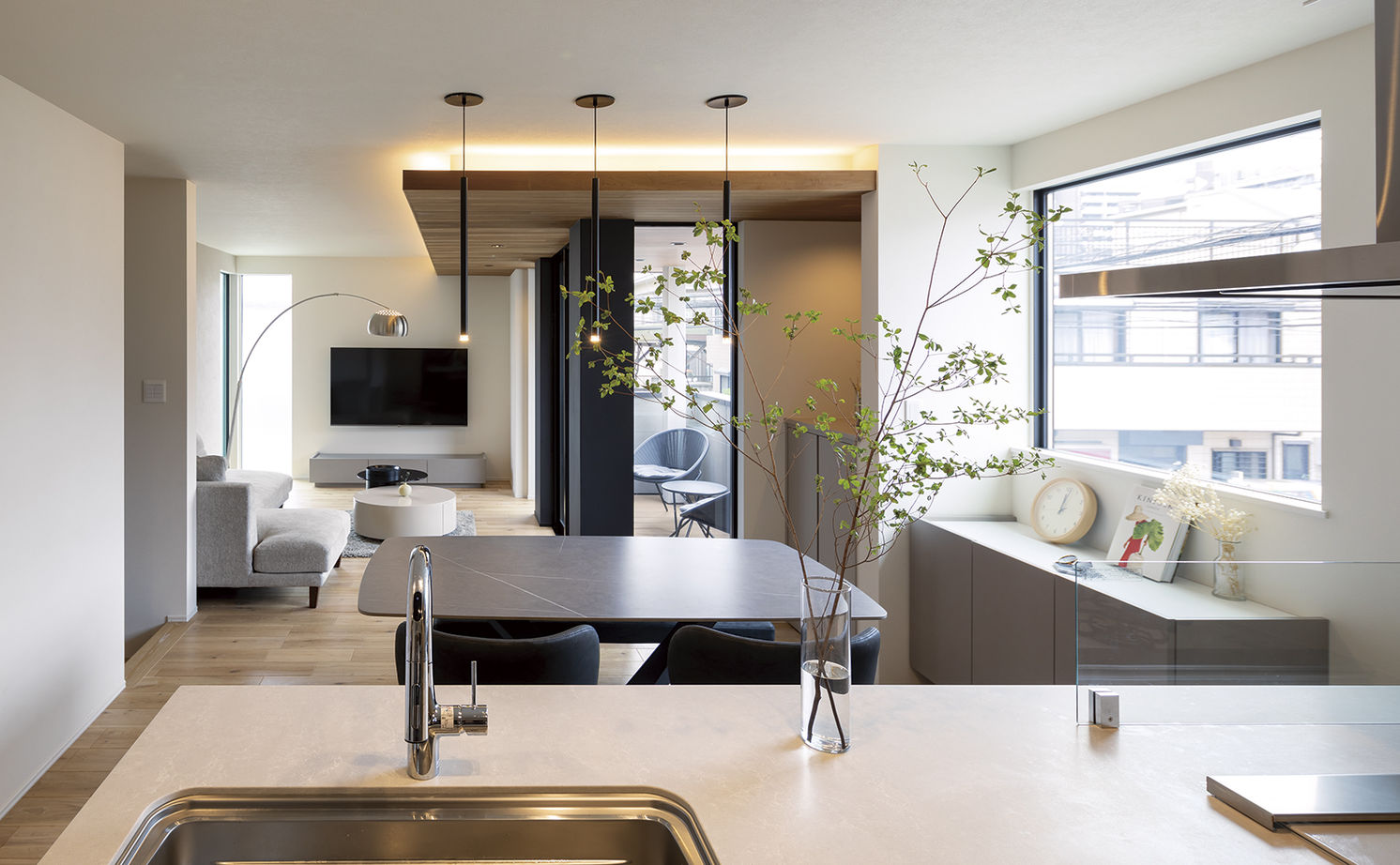 アールギャラリー(アールプランナー) 【3000万円台/3階建て/間取り図】20坪台でリゾートホテルのような寛ぎを。家族時間を謳歌する、3階建ての建築実例画像10