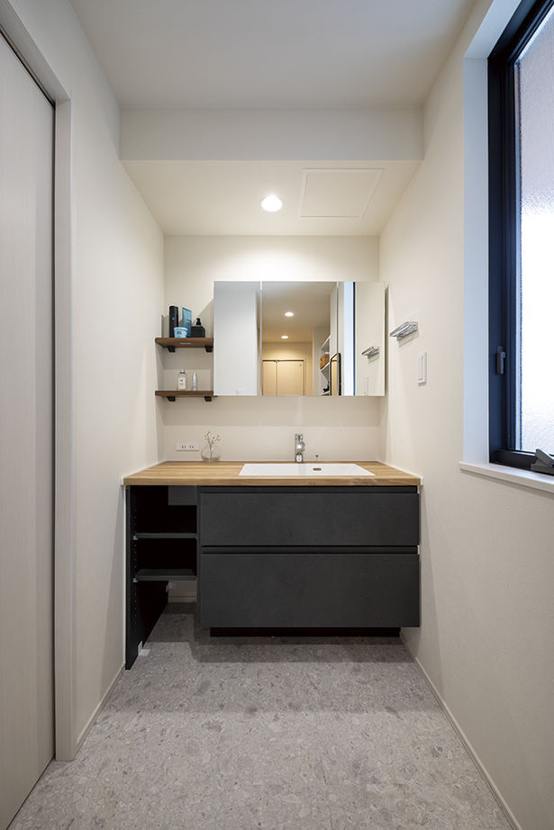 アールギャラリー(アールプランナー) 【3000万円台/3階建て/間取り図】20坪台でリゾートホテルのような寛ぎを。家族時間を謳歌する、3階建ての建築実例画像14