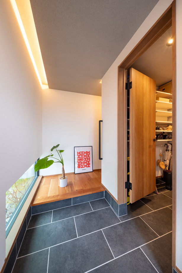 アールギャラリー(アールプランナー) 【ハイグレード住宅/50坪台/2階建て/間取り図】都市生活で叶える二世帯住宅。非日常と家事ラクが共存する家の建築実例画像13