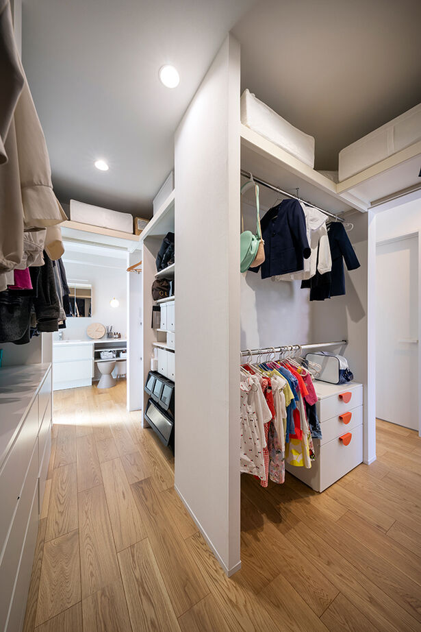 アールギャラリー(アールプランナー) 【3000万円台/シンプルモダン/30坪台/間取り図】カーテンのいらない都市生活。テラスを囲む、コの字型の家の建築実例画像17