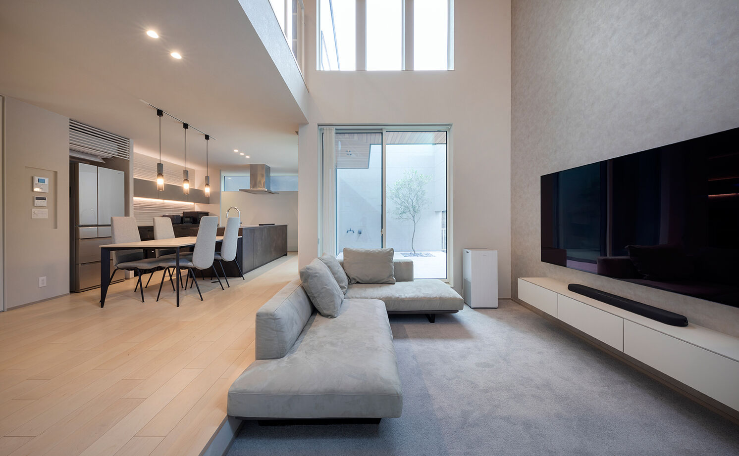 アールギャラリー(アールプランナー) 【ハイグレード住宅/40坪台/間取り図】北欧モダンと和の様式美の融合・ジャパンディスタイル。多層構造の家の建築実例画像2