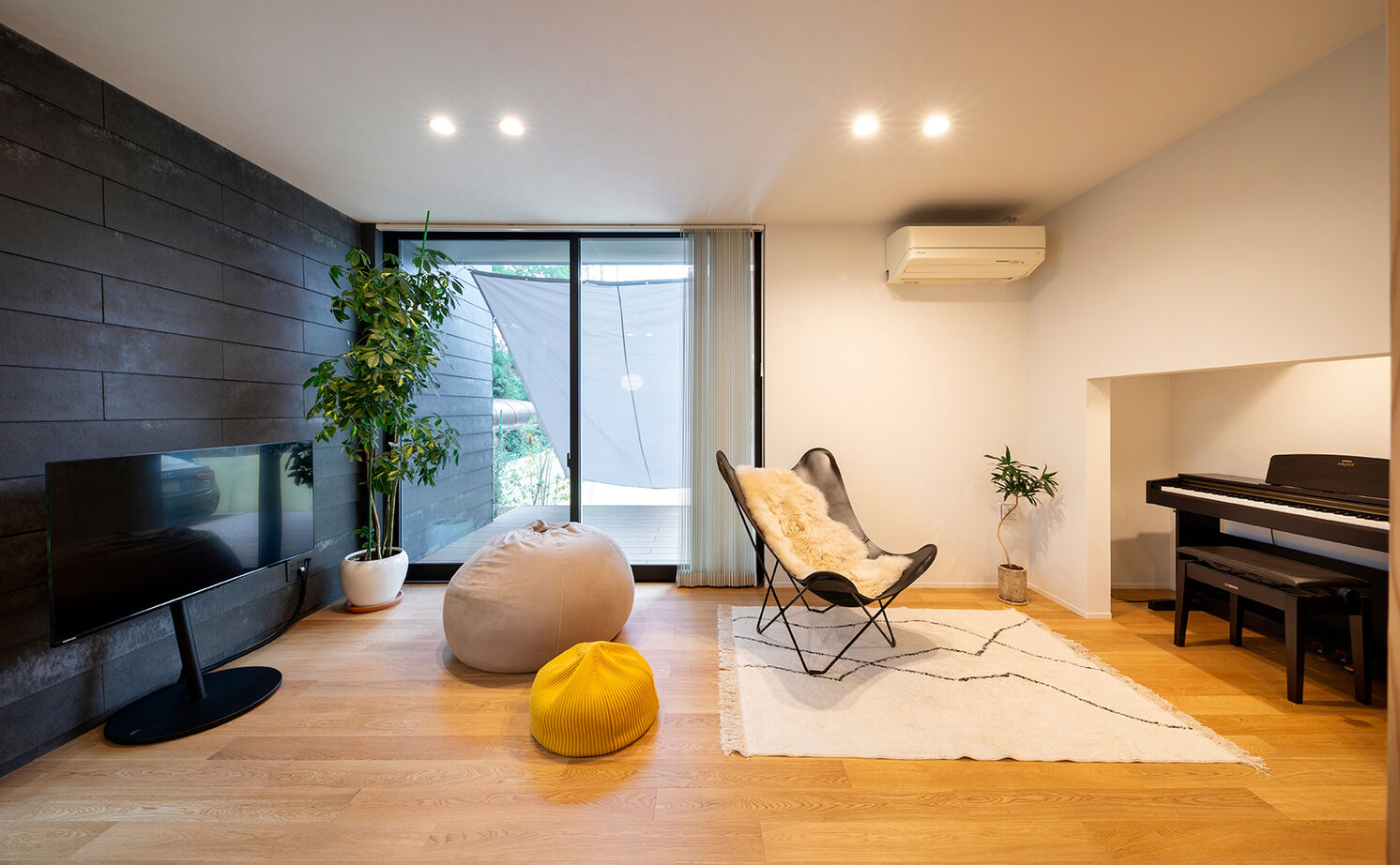 アールギャラリー(アールプランナー) 【2000万円台/29坪台/間取り図】限られた敷地を活かす設計術。ウッドデッキと緑景で、面積以上の開放感をの建築実例画像16