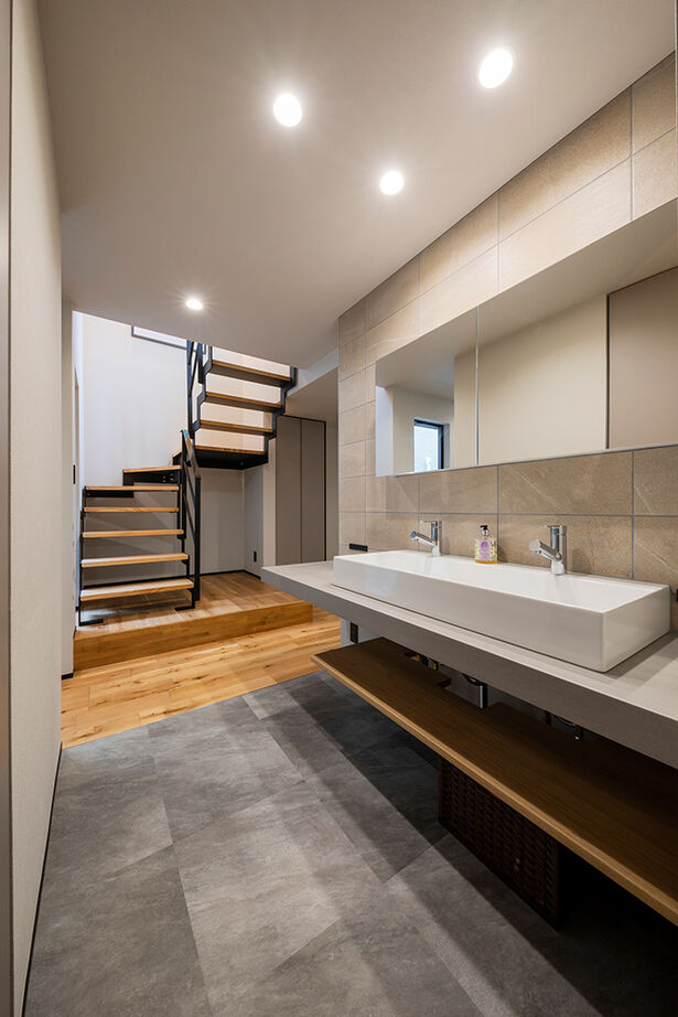 アールギャラリー(アールプランナー) 【2000万円台/30坪台】27坪台の敷地で建てる、2階LDKプラン。「空間のタテ使い」で広く暮らすの建築実例画像13