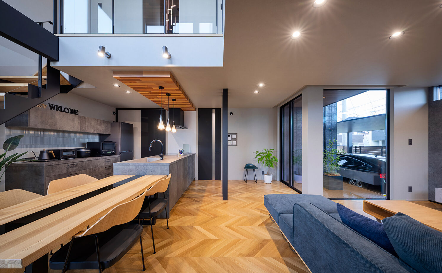 アールギャラリー(アールプランナー) 【3000万円台/30坪台/3LDK/間取り図】吹抜け×大窓×屋上庭園×家事ラク動線。日常と非日常がつながる素敵空間の建築実例画像5