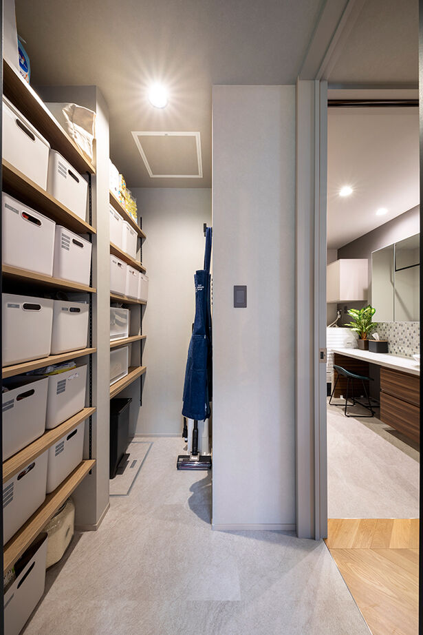 アールギャラリー(アールプランナー) 【3000万円台/30坪台/3LDK/間取り図】吹抜け×大窓×屋上庭園×家事ラク動線。日常と非日常がつながる素敵空間の建築実例画像12