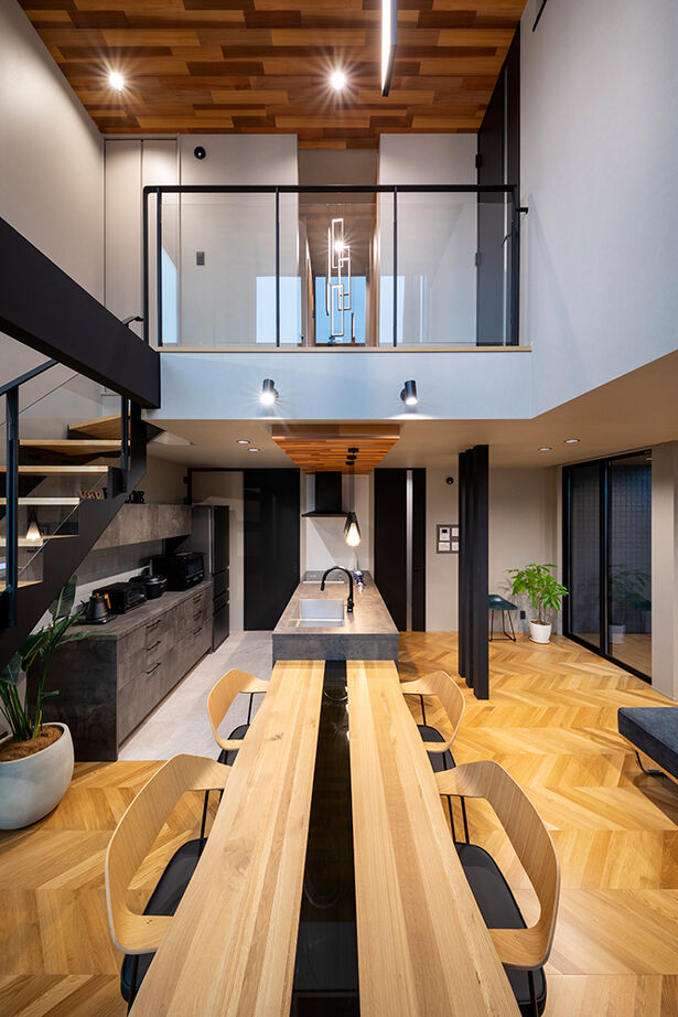 アールギャラリー(アールプランナー) 【3000万円台/30坪台/3LDK/間取り図】吹抜け×大窓×屋上庭園×家事ラク動線。日常と非日常がつながる素敵空間の建築実例画像20