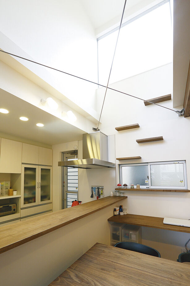 アールギャラリー(アールプランナー) 【2000万円台/2階建て/30坪台/間取り図】南面を閉じる逆転の発想。吹き抜けと中庭のある期待以上の家にの建築実例画像5