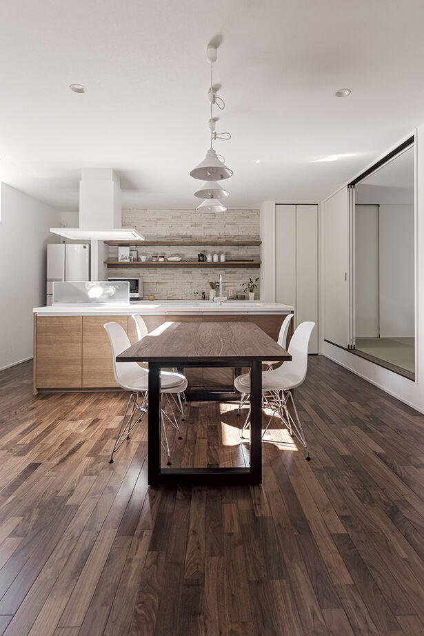 アールギャラリー(アールプランナー) 【2000万円台/30坪台/4LDK/間取り図】旗竿地を活かす設計。ピクチャーウインドウから竹林を望む暮らしの建築実例画像15