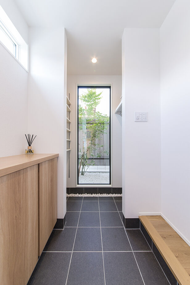 アールギャラリー(アールプランナー)  【1000万円台/30坪台/4LDK/間取り図】芝生で遊んで、デッキで寛ぐ、屋上のあるアウトドアリビングの家 の建築実例画像8