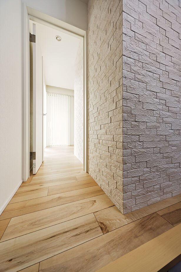 アールギャラリー(アールプランナー) 【2000万円台/2階建て/30坪台/4LDK/間取り図】土間収納と賢い家事動線。中庭のあるシンプルモダンな白い家の建築実例画像11