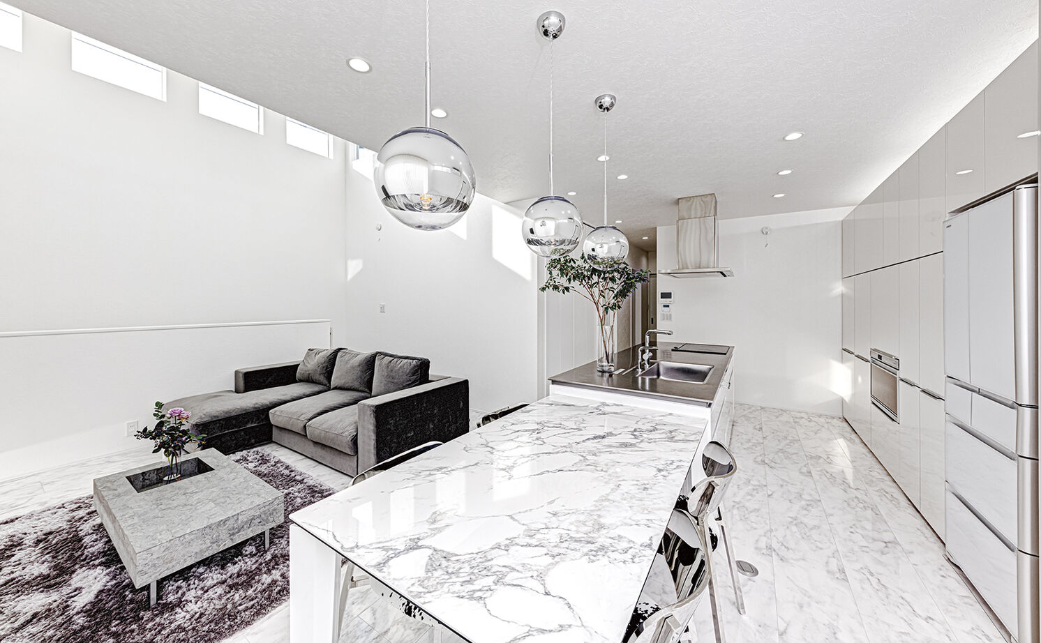 アールギャラリー(アールプランナー) 【3000万円台/50坪/ビルトインガレージ/店舗併用住宅/間取り図】天井高4ｍ超の大空間でホテルライクな家の建築実例画像9