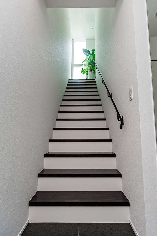 アールギャラリー(アールプランナー) 【3000万円台/30坪台/3LDK/間取り図】まるでリゾートホテルのような、シンプルデザインのガレージハウスの建築実例画像12