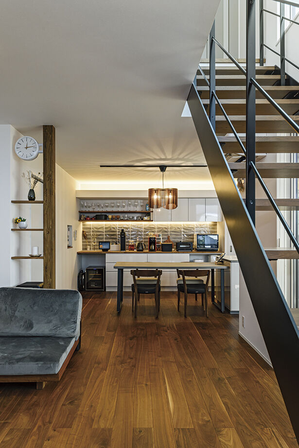 アールギャラリー(アールプランナー) 【3000万円台/40坪/4LDK/間取り図】ガレージと中庭のある暮らし。コートハウスで、おうち時間を満喫の建築実例画像7