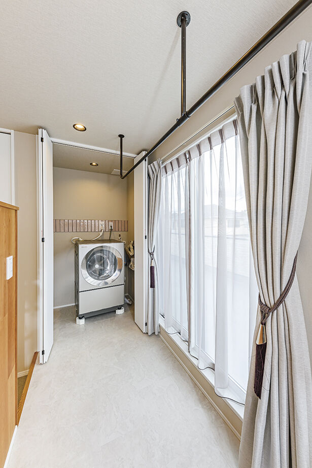 アールギャラリー(アールプランナー) 【3000万円台/40坪/4LDK/間取り図】ガレージと中庭のある暮らし。コートハウスで、おうち時間を満喫の建築実例画像15