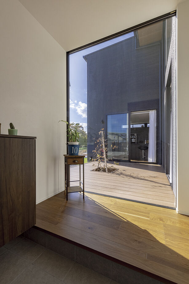 アールギャラリー(アールプランナー) 【3000万円台/40坪台/間取り図】中庭付きのコートプラン。憧れのブルックリンスタイルに“好き”を集めての建築実例画像6