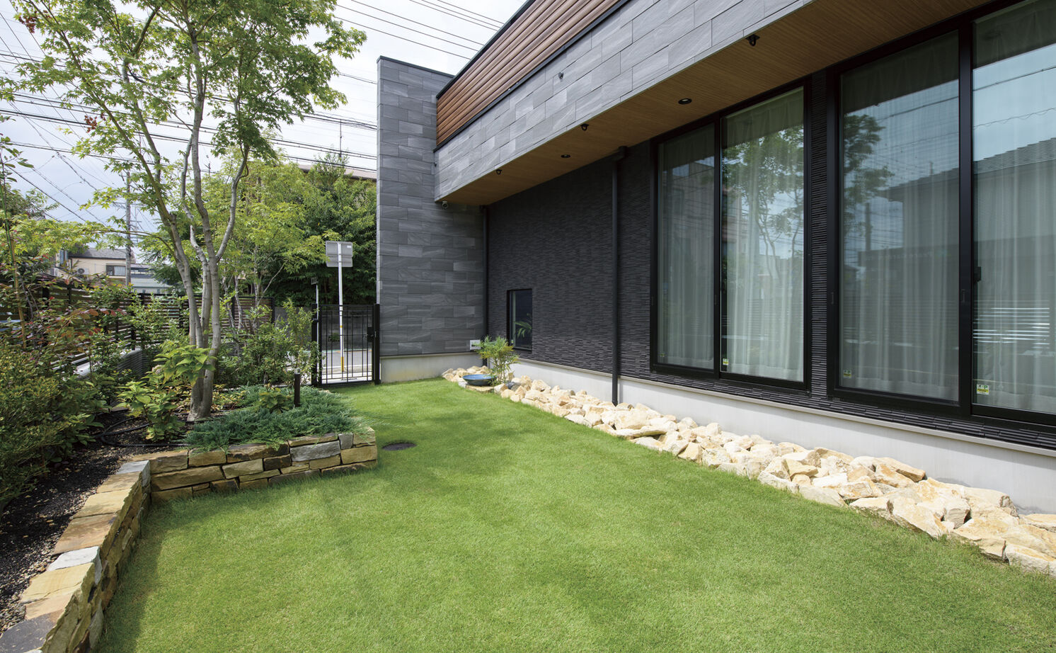 アールギャラリー(アールプランナー)  【ハイグレード/ビルトインガレージ/50坪台/シンプルモダン/理想の間取り】趣味と共に暮らす、非日常空間の建築実例画像6