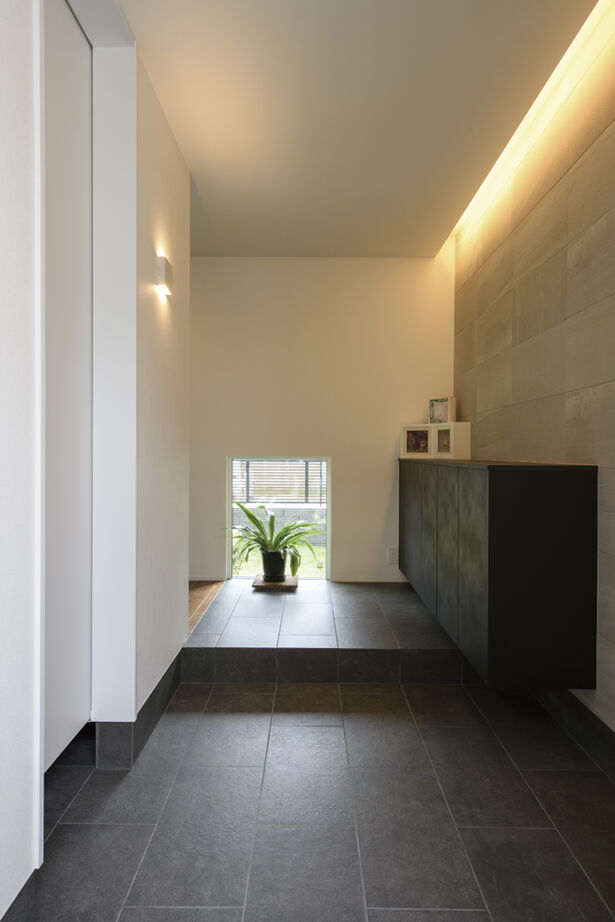 アールギャラリー(アールプランナー)  【ハイグレード/ビルトインガレージ/50坪台/シンプルモダン/理想の間取り】趣味と共に暮らす、非日常空間の建築実例画像9