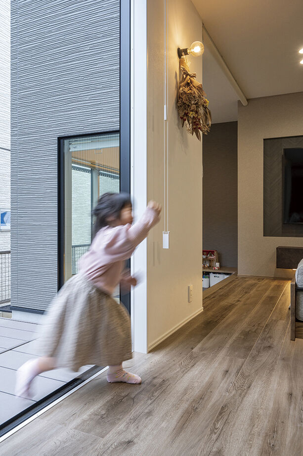 アールギャラリー(アールプランナー) 【1000万円台/30坪台/間取り図】シンプルモダンな空間に広がる開放感。吹抜けとピットリビングのある家の建築実例画像9